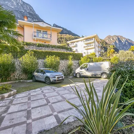 Anna - Lago & Bastione - Happy Apartment